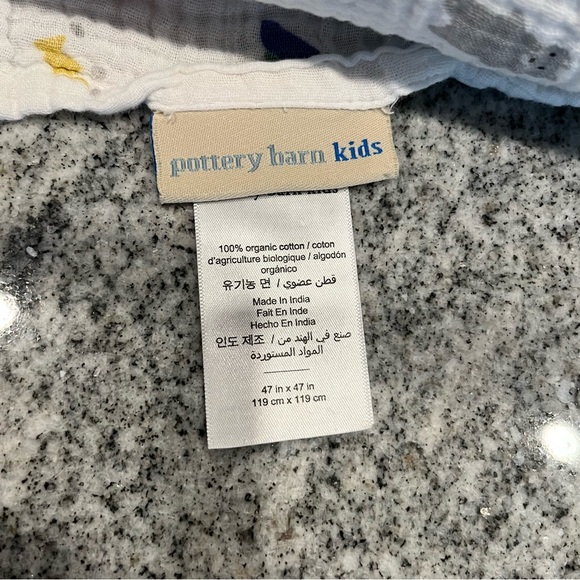 Pottery Barn Kids 3 Muslin Blankets Swaddle Wrap - Picture 3 of 3